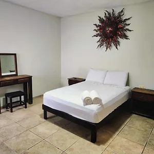 מלון Sueno Maya