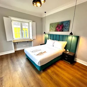  Bed & Breakfast Relax And Explore And Portugal